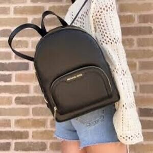 Michael Michael Kors NWT Jaycee Medium Zip Pocket Leather Backpack Black Travel
